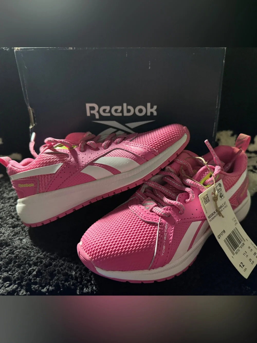 NWT Reebok Kids Hot Pink and White Running Sneakers